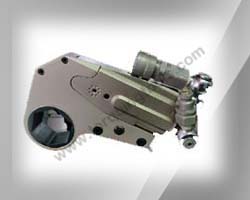 Low Profile Hydraulic Torque Wrench